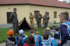 36243852_2121867168031939_8948955422283268096_n